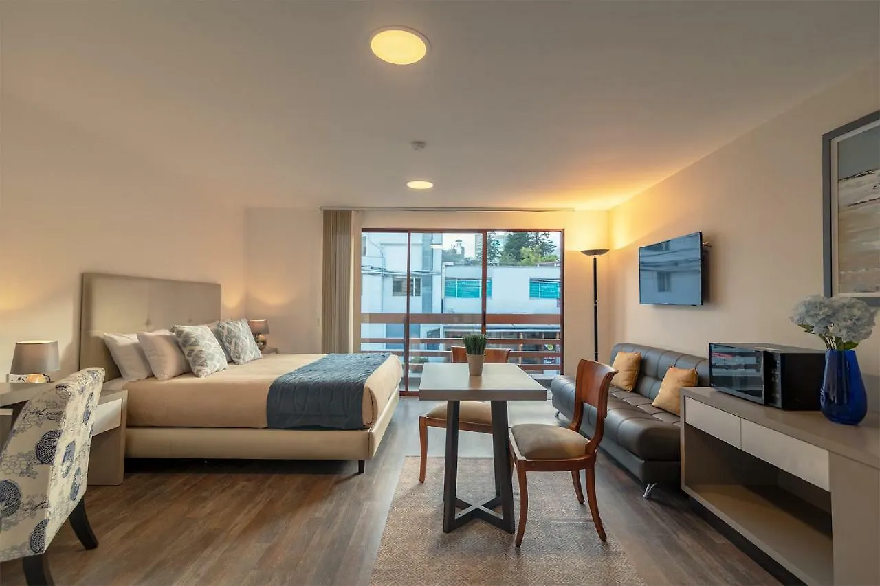 Hotel Salvador De La Pradera Quito