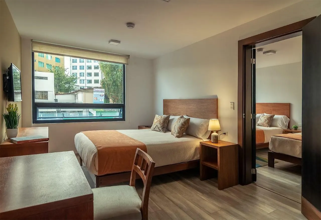 Hotel Salvador De La Pradera Quito 3*,  Ecuador