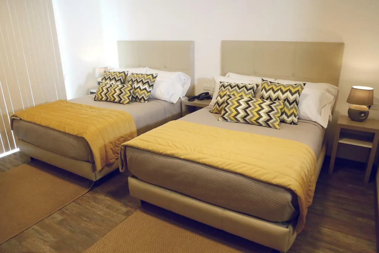 Hotel a capsule Hotel Salvador De La Pradera Quito
